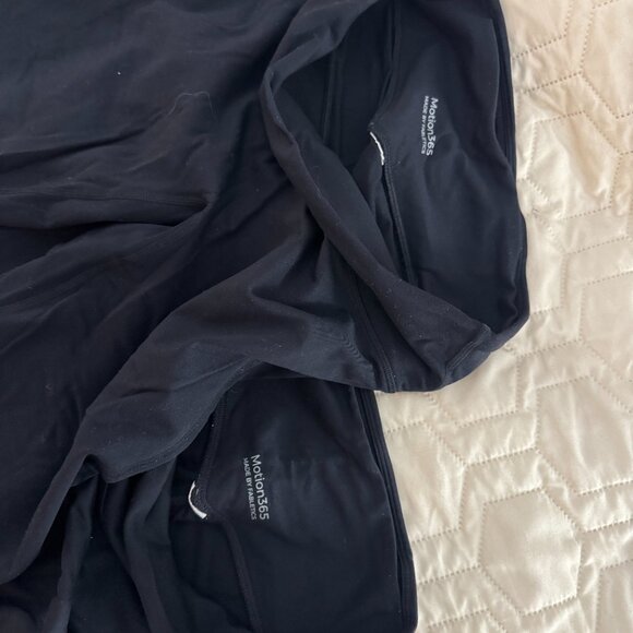 Fabletics Anywhere Motion365® High-Waisted Legging- size Medium TALL - Picture 2 of 3